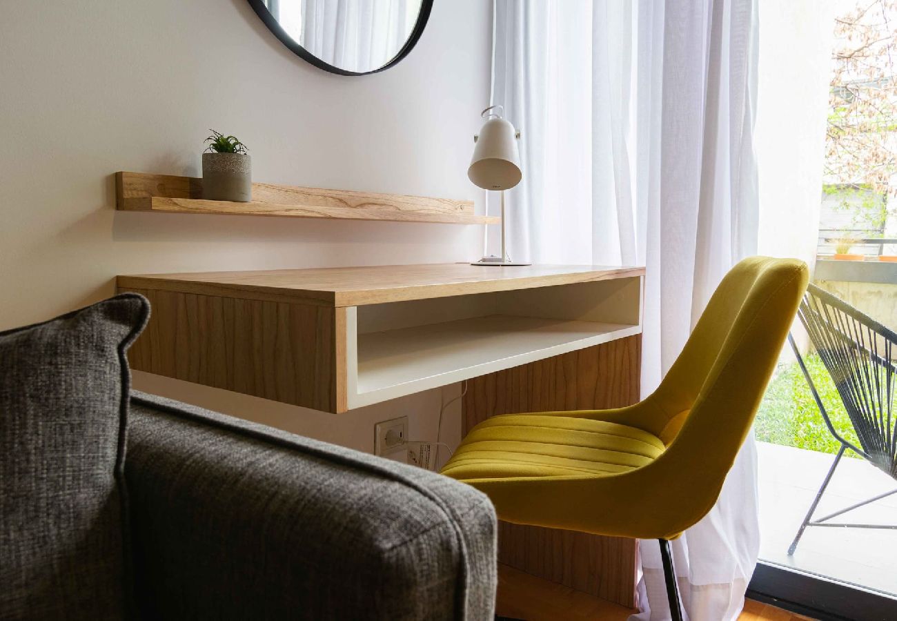 Estudio en Buenos Aires - Carranza 1B · Stunning Oasis with