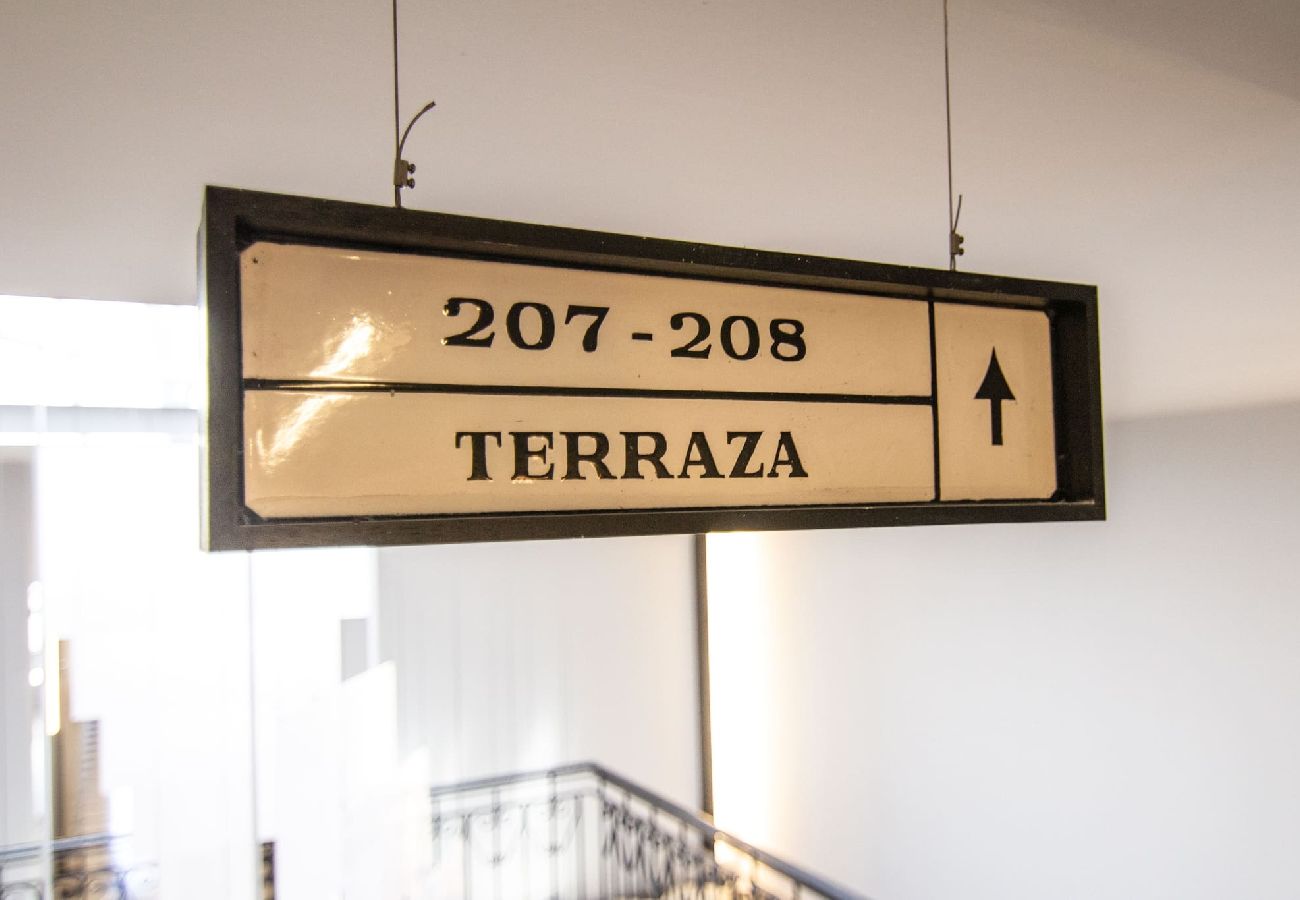 Estudio en Buenos Aires - Palacio Cabrera · Stunning Studio @Historic Palaci