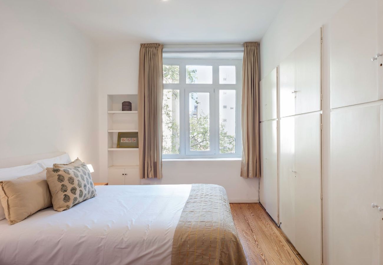 Apartamento en Buenos Aires - Santa Fe 3F · Live BA in Amazing Apt