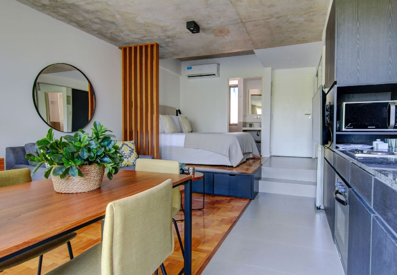 Estudio en Buenos Aires - Carranza 2A · Live and Enjoy Stun