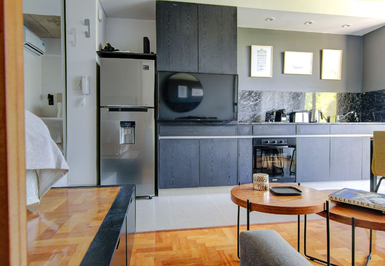 Estudio en Buenos Aires - Carranza 2A · Live and Enjoy Stun