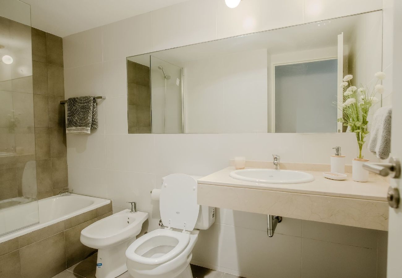 Estudio en Buenos Aires - Las Heras 501 · Enjoy Recoleta in this