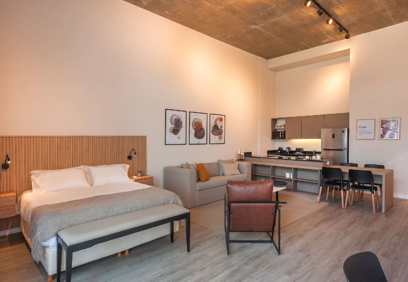Estudio en Pilar - Pilar #025 · Discover Pilar in this New and Stunni
