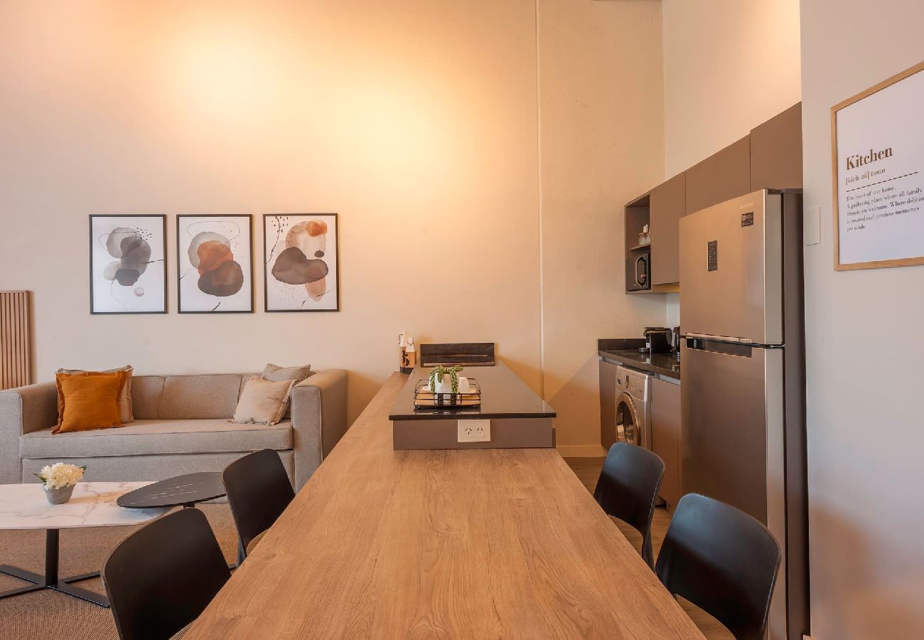 Estudio en Pilar - Pilar #025 · Discover Pilar in this New and Stunni