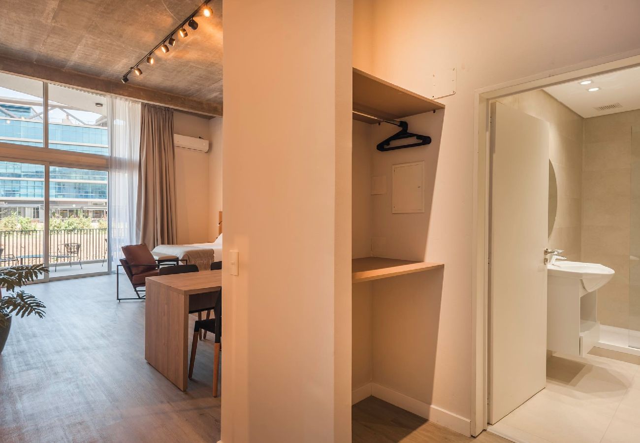 Estudio en Pilar - Pilar #025 · Discover Pilar in this New and Stunni