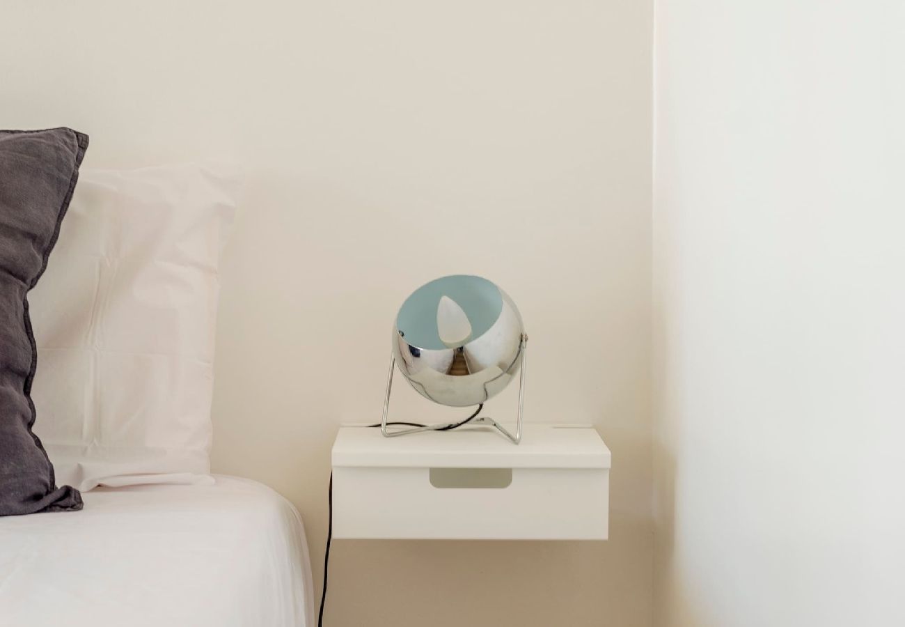 Estudio en Buenos Aires - Roosevelt · Spacious and Bright Apar