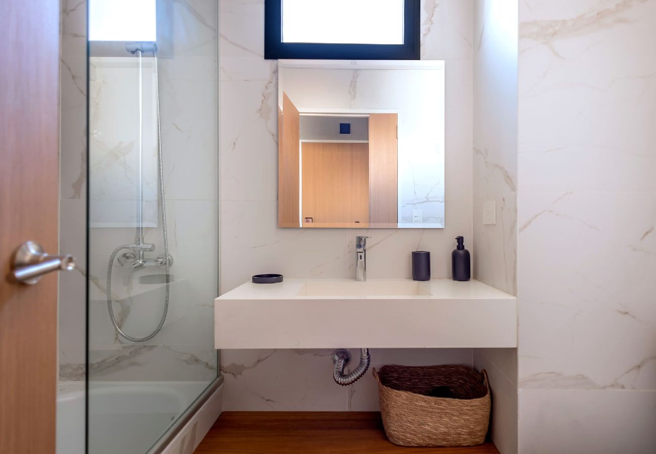 Estudio en Buenos Aires - Paraguay 6C · Local Stunning Gem in Palermo 