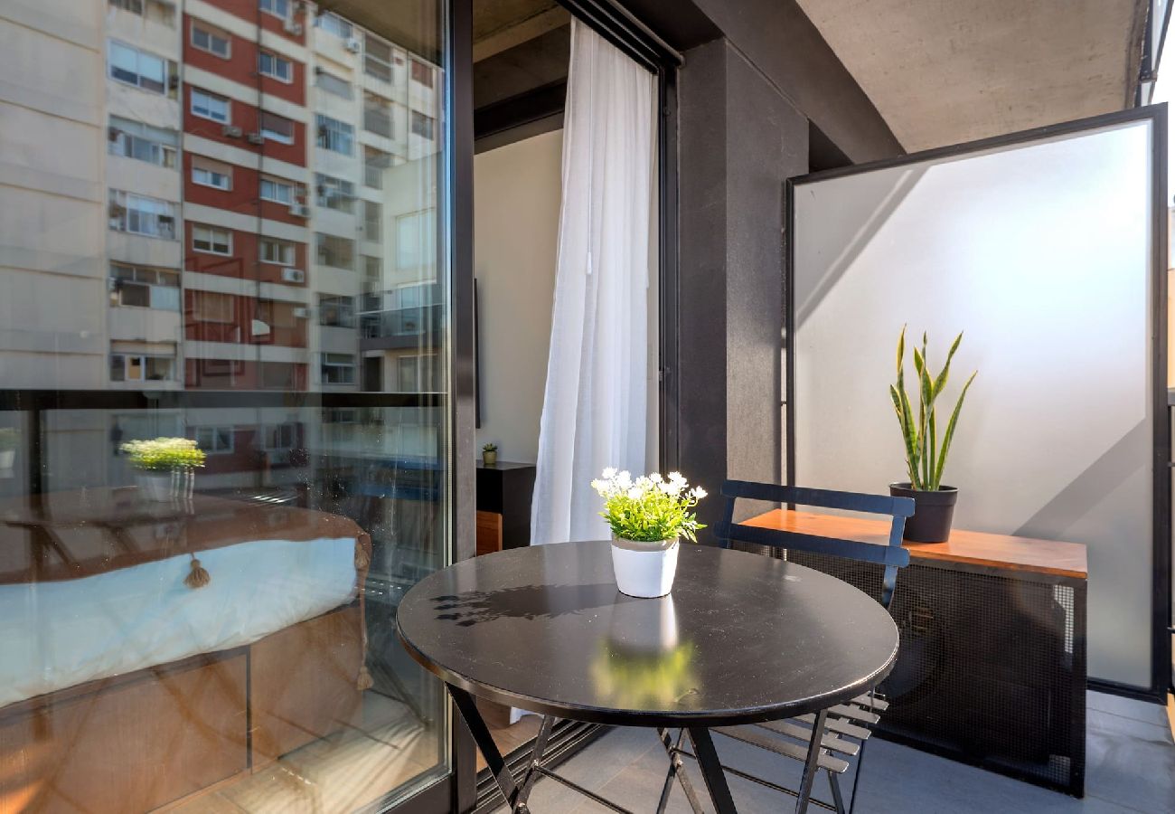 Estudio en Buenos Aires - Paraguay 6C · Local Stunning Gem in Palermo 
