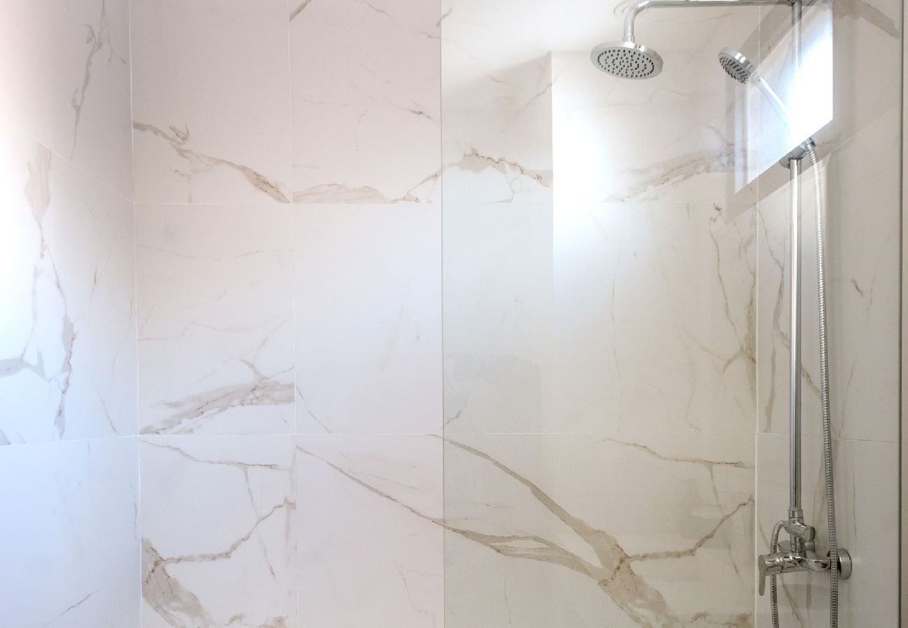 Estudio en Buenos Aires - Paraguay 6C · Local Stunning Gem in Palermo 
