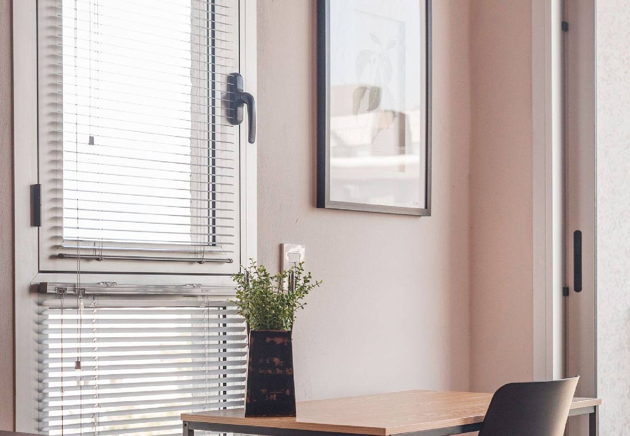 Estudio en Pilar - Pilar #325 · Discover Pilar in this Stunning Apt