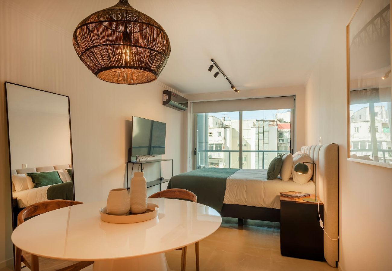 Estudio en Buenos Aires - Decó 902 · Incredible Studio @Luxe Decó Recoleta