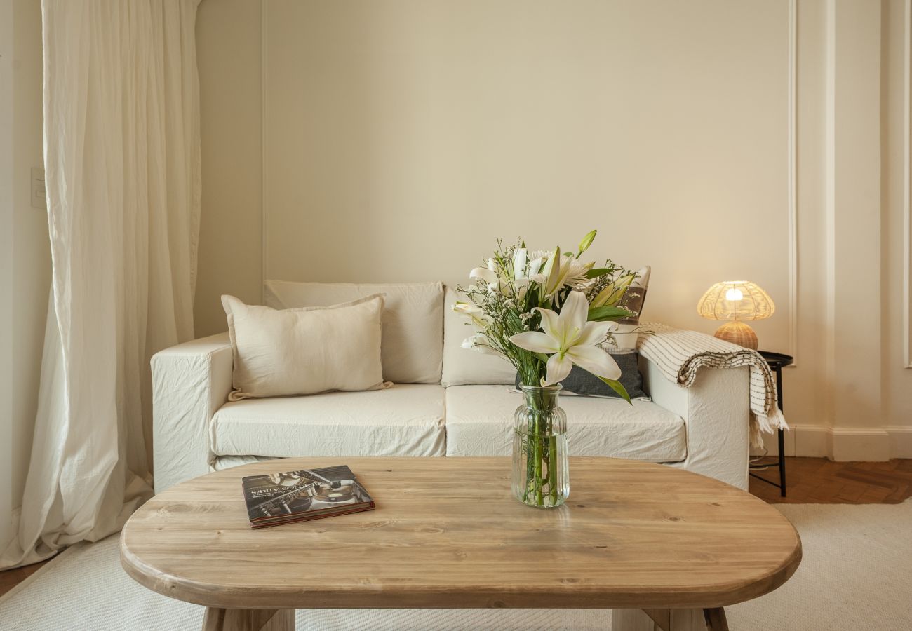 Apartamento en Buenos Aires - Junin 4D · Hermoso, Amplio y Encantador en BA