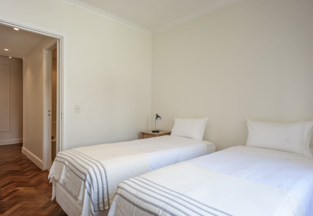 Apartamento en Buenos Aires - Junin 4D · Hermoso, Amplio y Encantador en BA