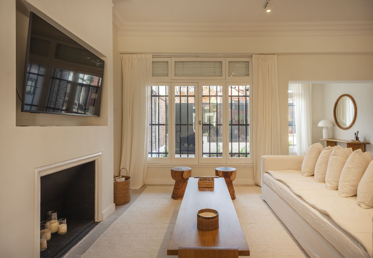 Casa en Buenos Aires - Casa Tronador · Wow Casa exclusiva con jardín