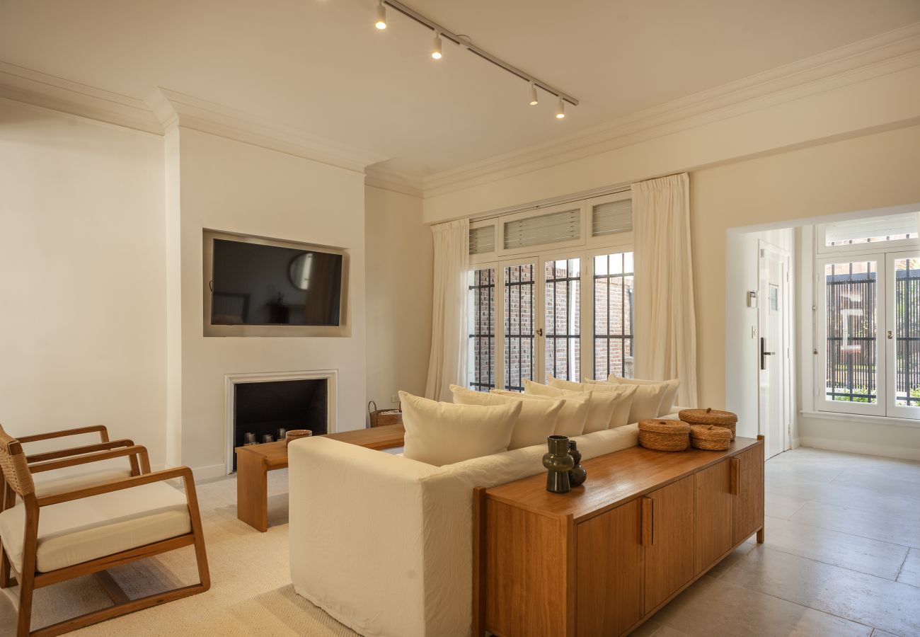 Casa en Buenos Aires - Casa Tronador · Wow Casa exclusiva con jardín
