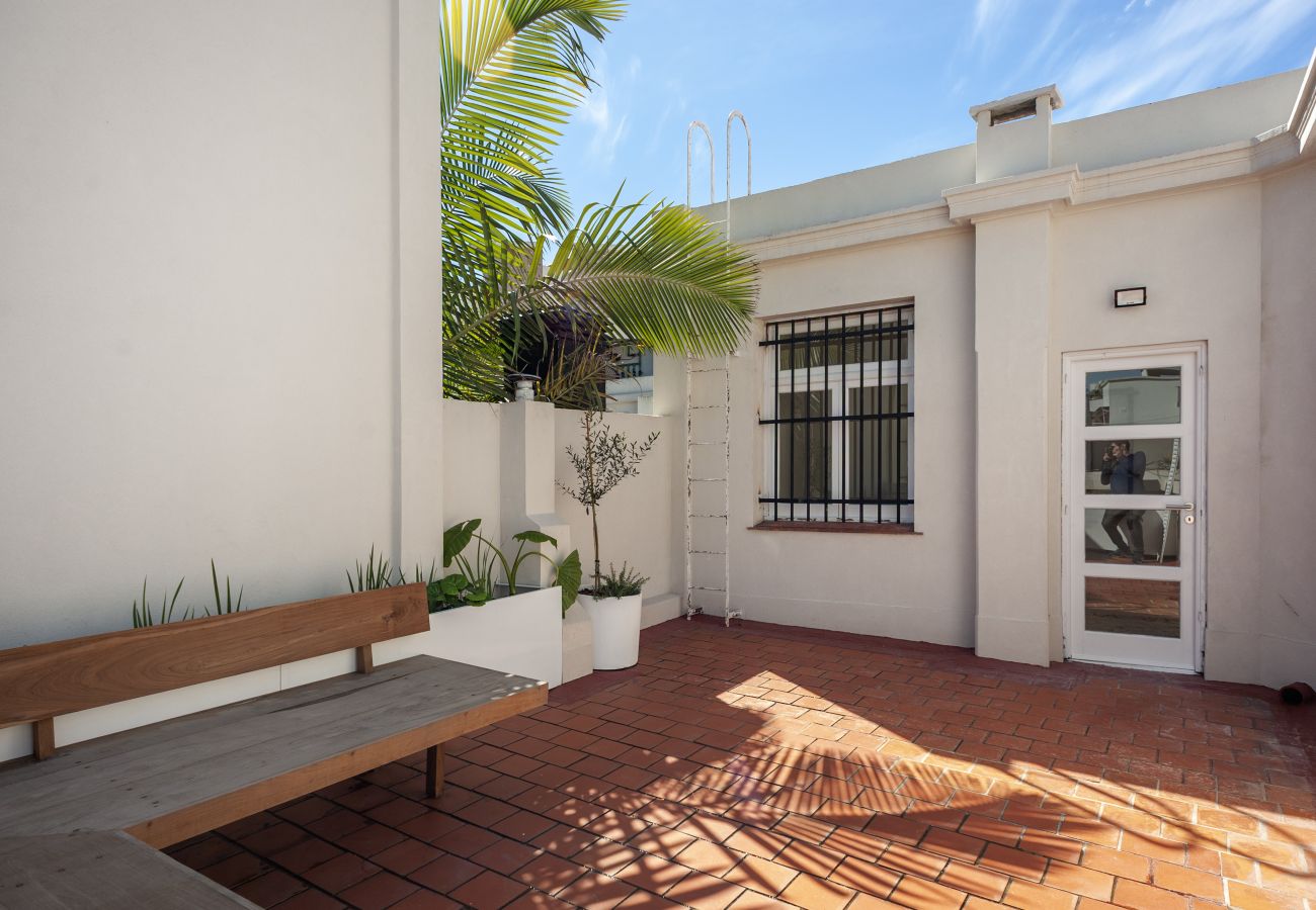 Casa en Buenos Aires - Casa Tronador · Wow Casa exclusiva con jardín