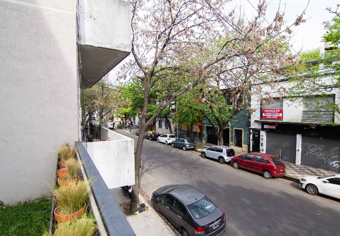 Estúdio em Buenos Aires - Carranza 1B · Stunning Oasis with