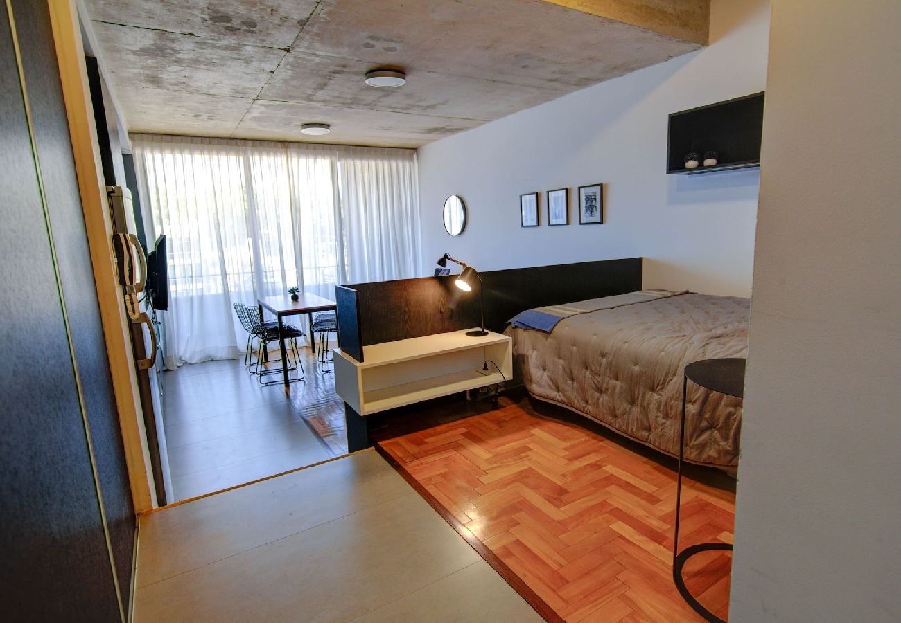 Estúdio em Buenos Aires - Carranza 3D · Comfortable Studio