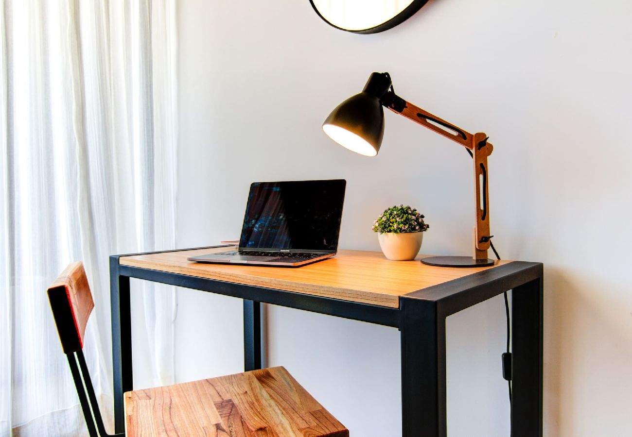 Estúdio em Buenos Aires - Carranza 3D · Comfortable Studio