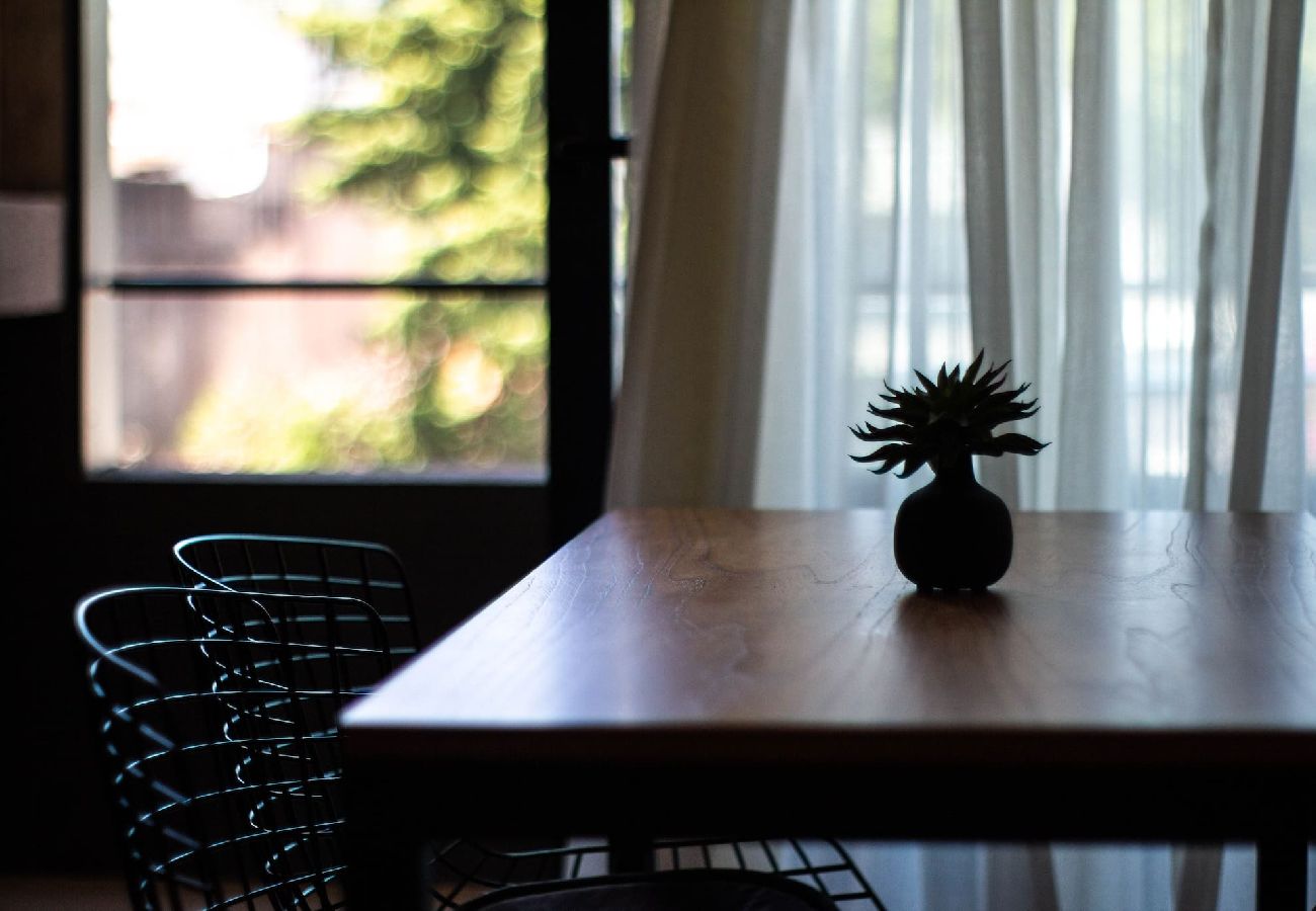 Estúdio em Buenos Aires - Carranza 3D · Comfortable Studio