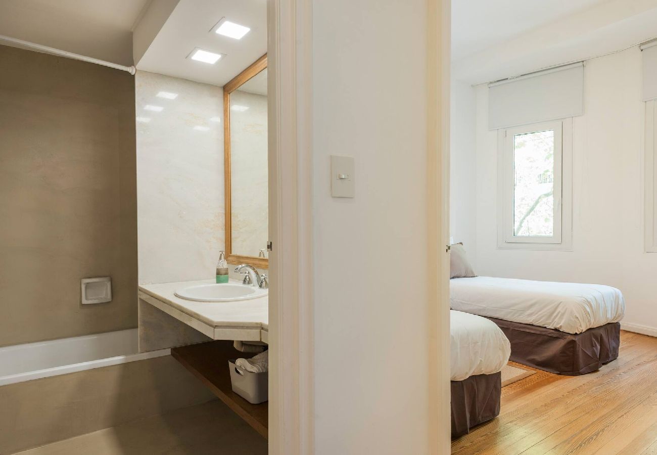 Apartamento em Buenos Aires - Santa Fe 3F · Live BA in Amazing Apt