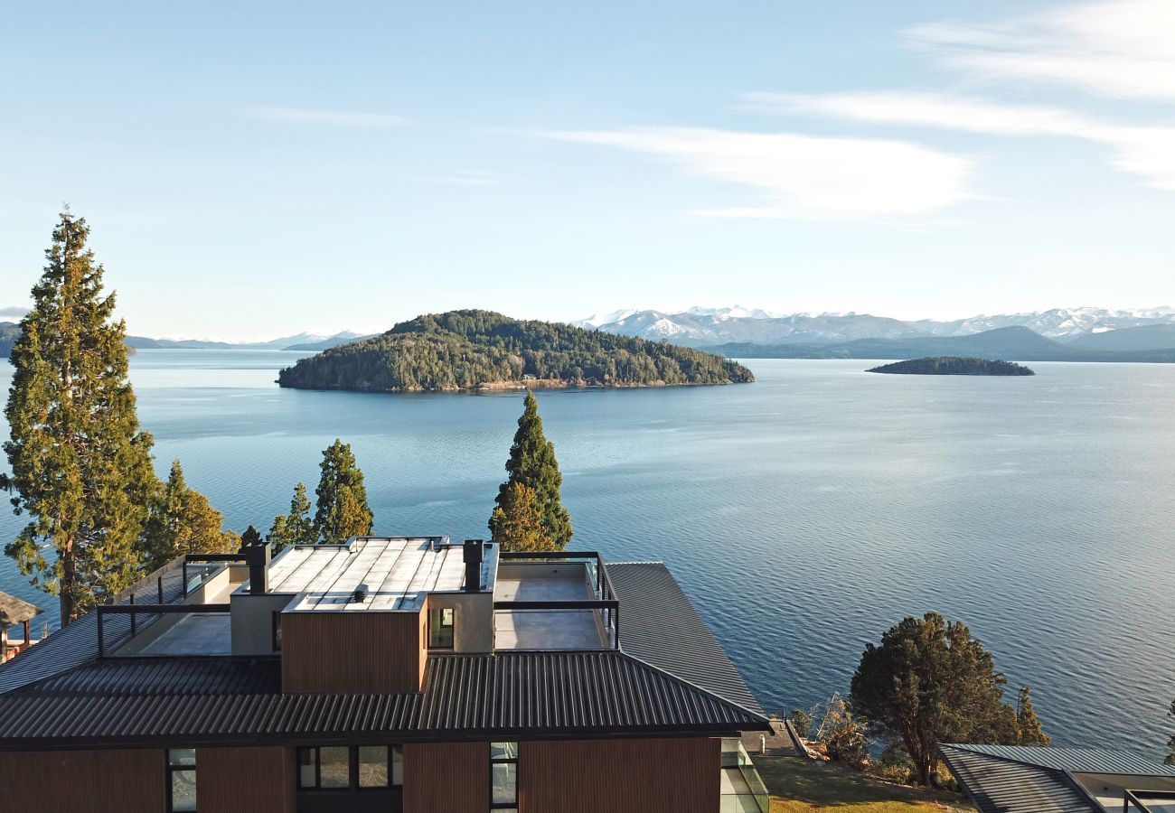 Apartamento em San Carlos de Bariloche - 06PAX HUAPI50C FLOR-NP