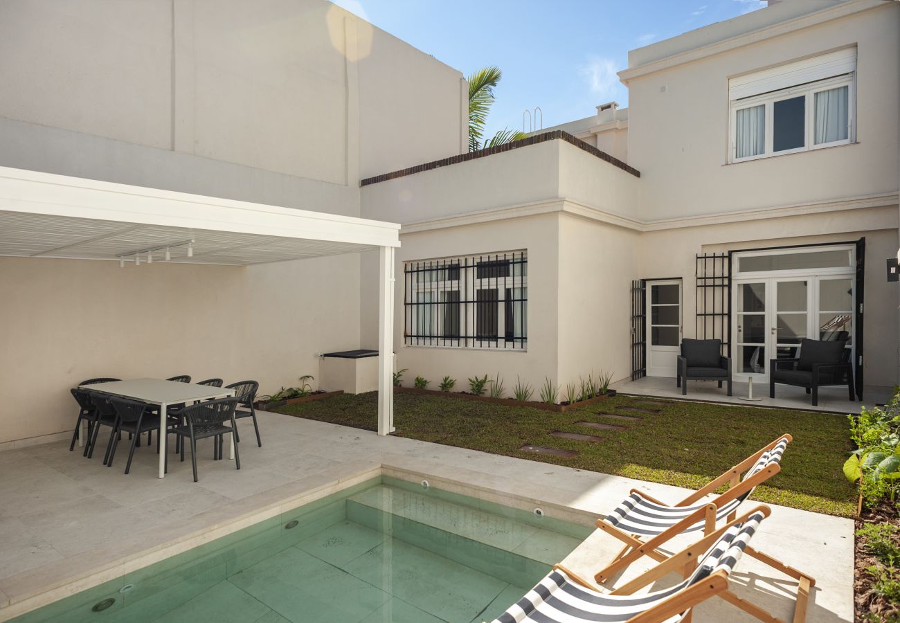 Casa em Buenos Aires - Casa Tronador · Wow Casa exclusiva con jardín