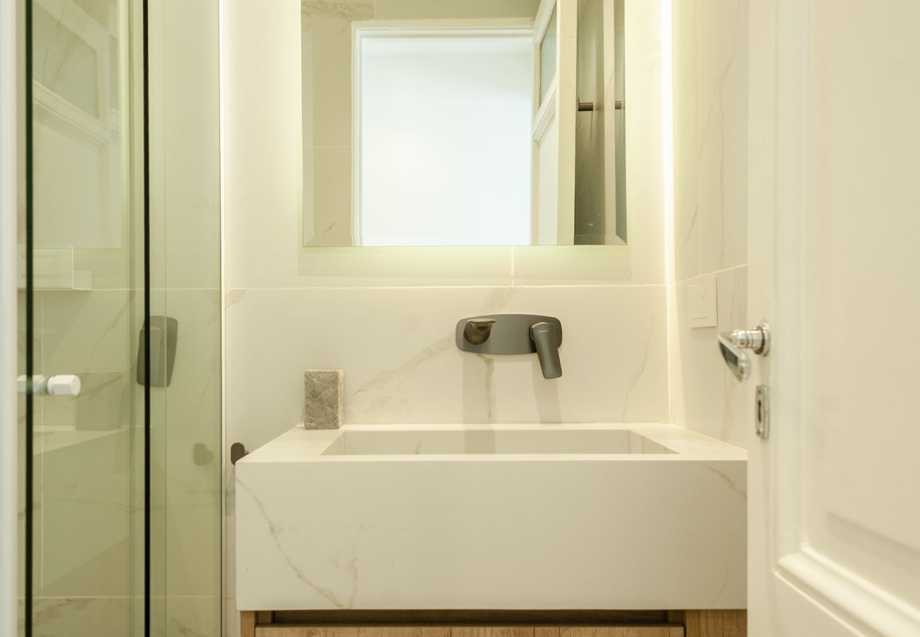 Apartment in Buenos Aires - Junin 4D · Hermoso, Amplio y Encantador en BA